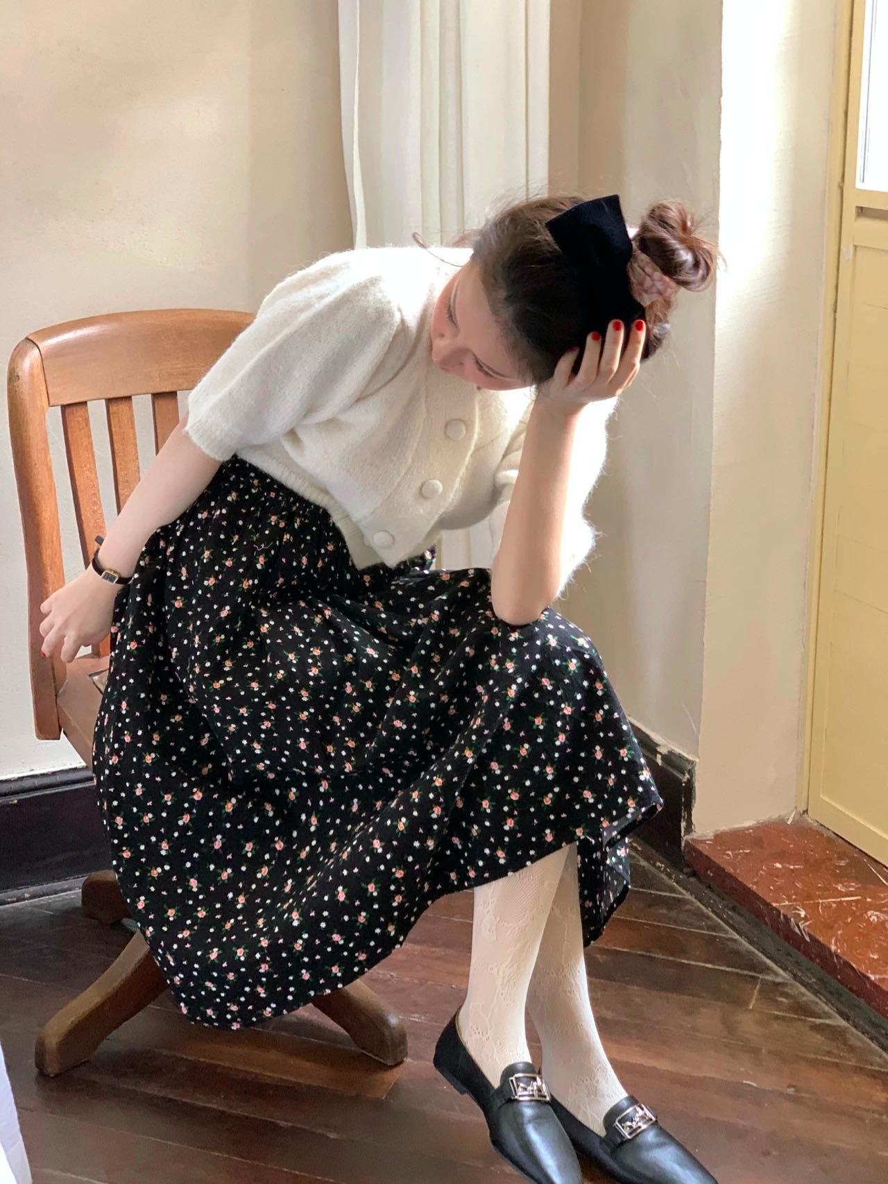 今夏流行的碎花裙时尚还减龄,碎花裙是春天必备单品