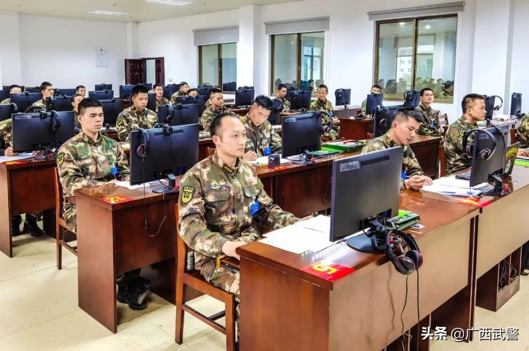 军校学什么专业当参谋,在大机关当参谋好吗