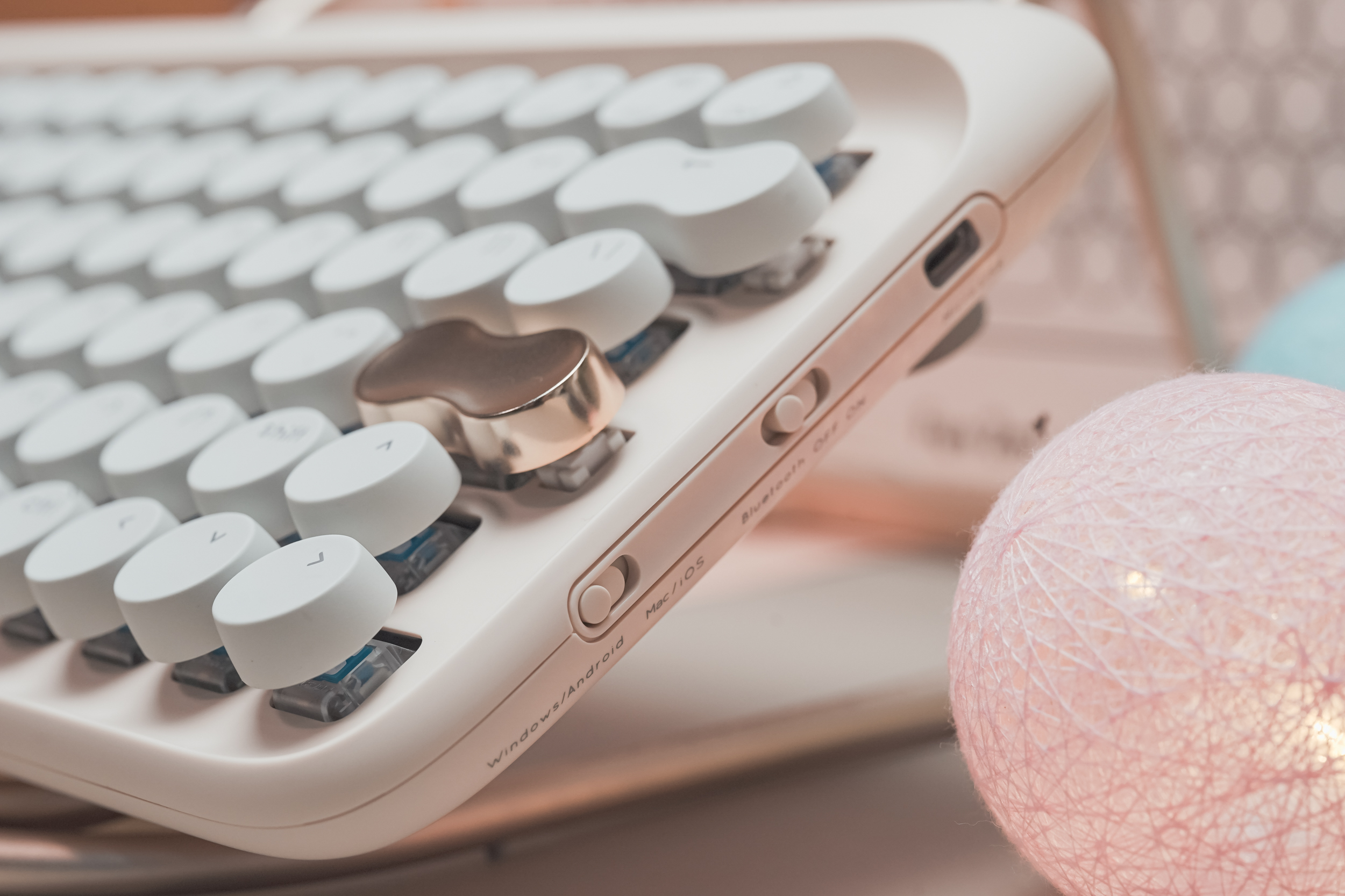 lofree洛斐桌面键鼠套装体验,洛斐键鼠套装值得买吗