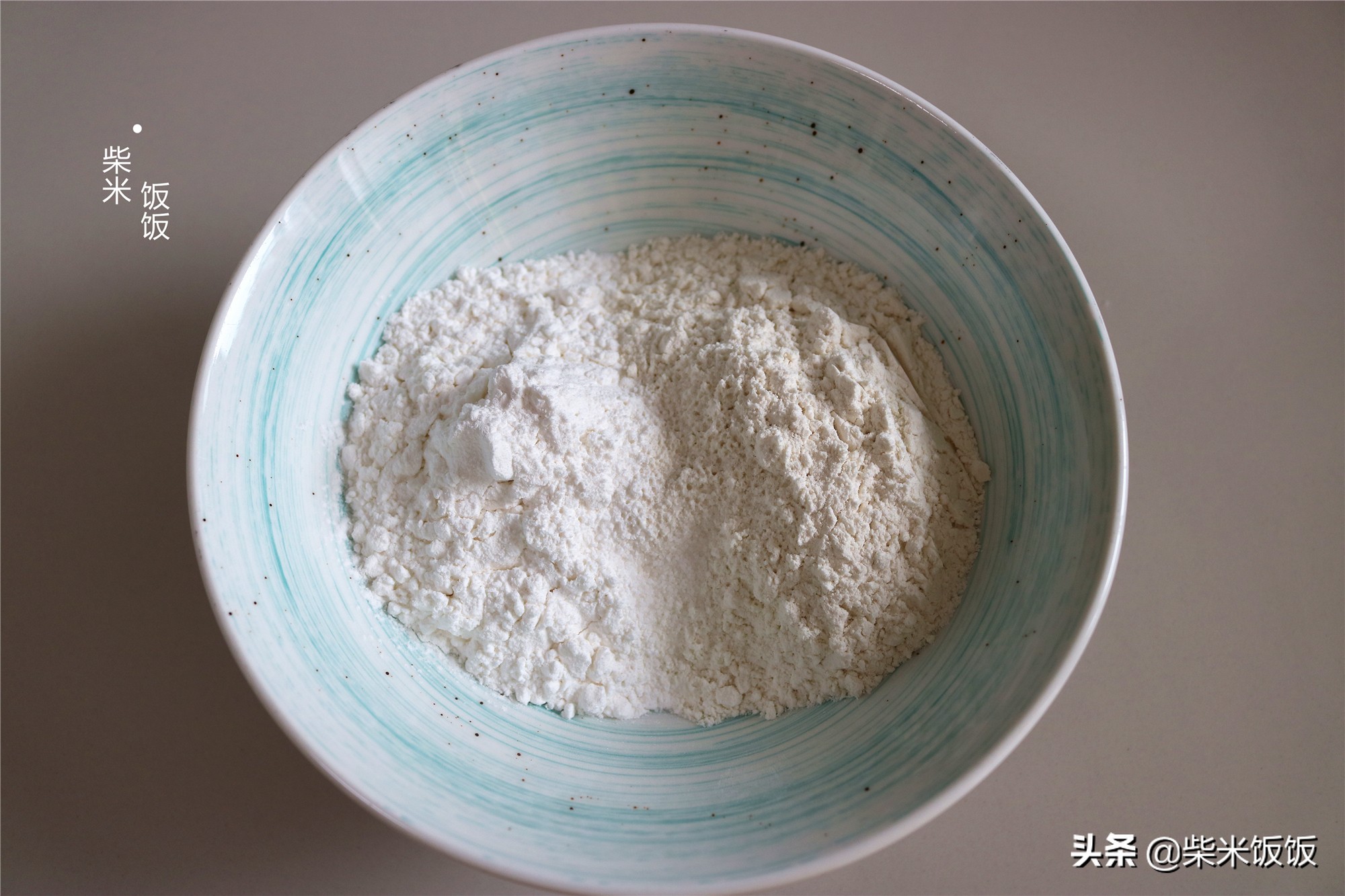 不用揉面不用洗面的凉皮详细做法,凉皮简单做法不用洗面和面