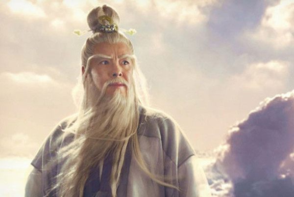 三界之中三朵莲花，一朵助三清成圣，另外两朵是死对头