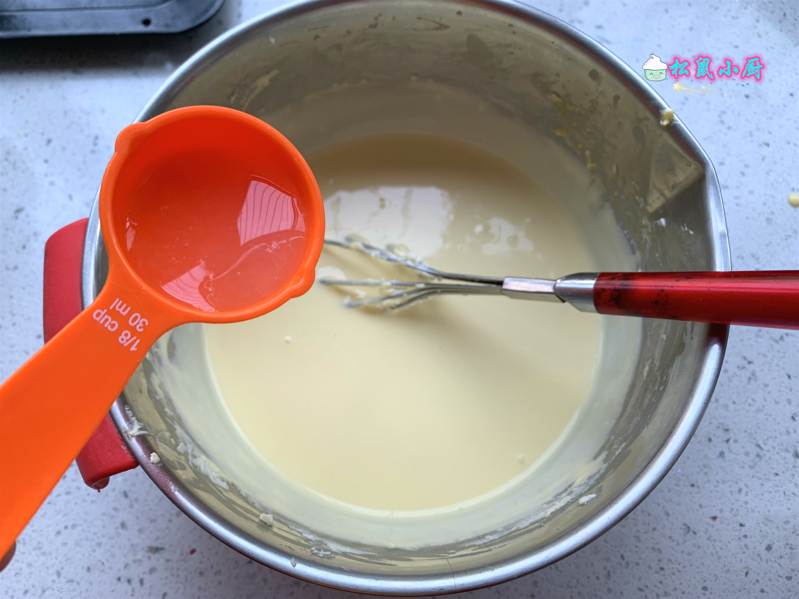 简单粗暴，搅一搅就烤，外表粗犷内里细腻，怪不得会爆红网络