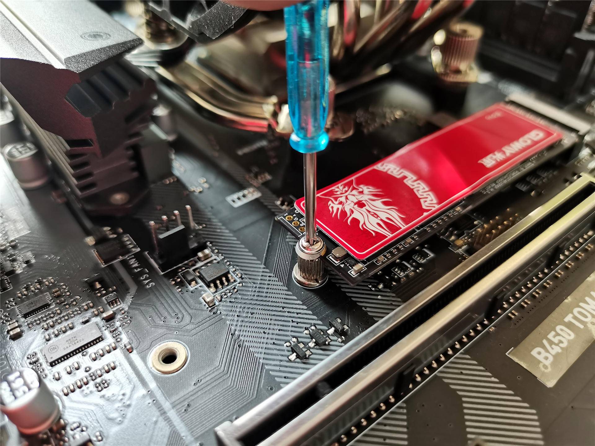 光威弈pro和致钛sata,光威弈pro和天策有什么区别