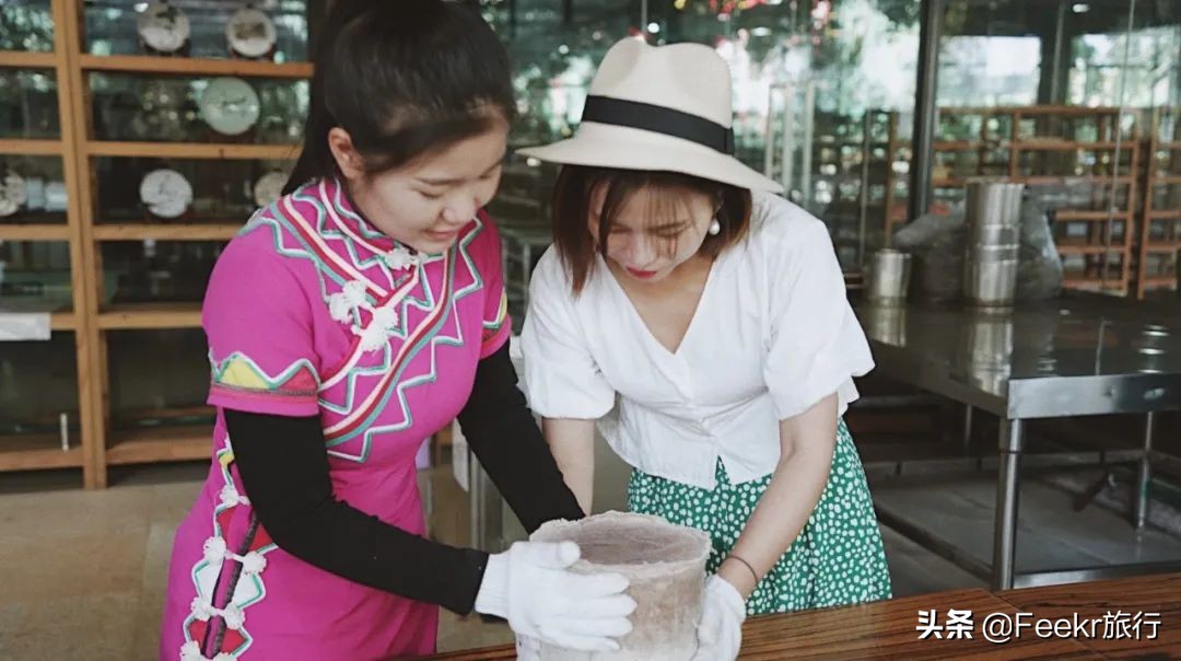 被刘昊然种草的云南小城，全网0攻略，我们花不到2k就逛吃6天