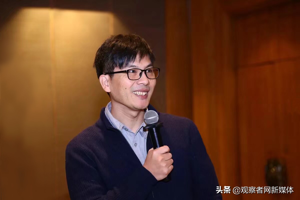 网商银行首席架构师余锋：网商银行的每一笔*款贷**都是AI*款贷**