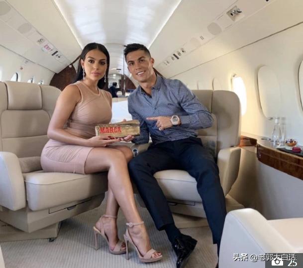 麻雀变凤凰嫁入豪门,麻雀变凤凰全文