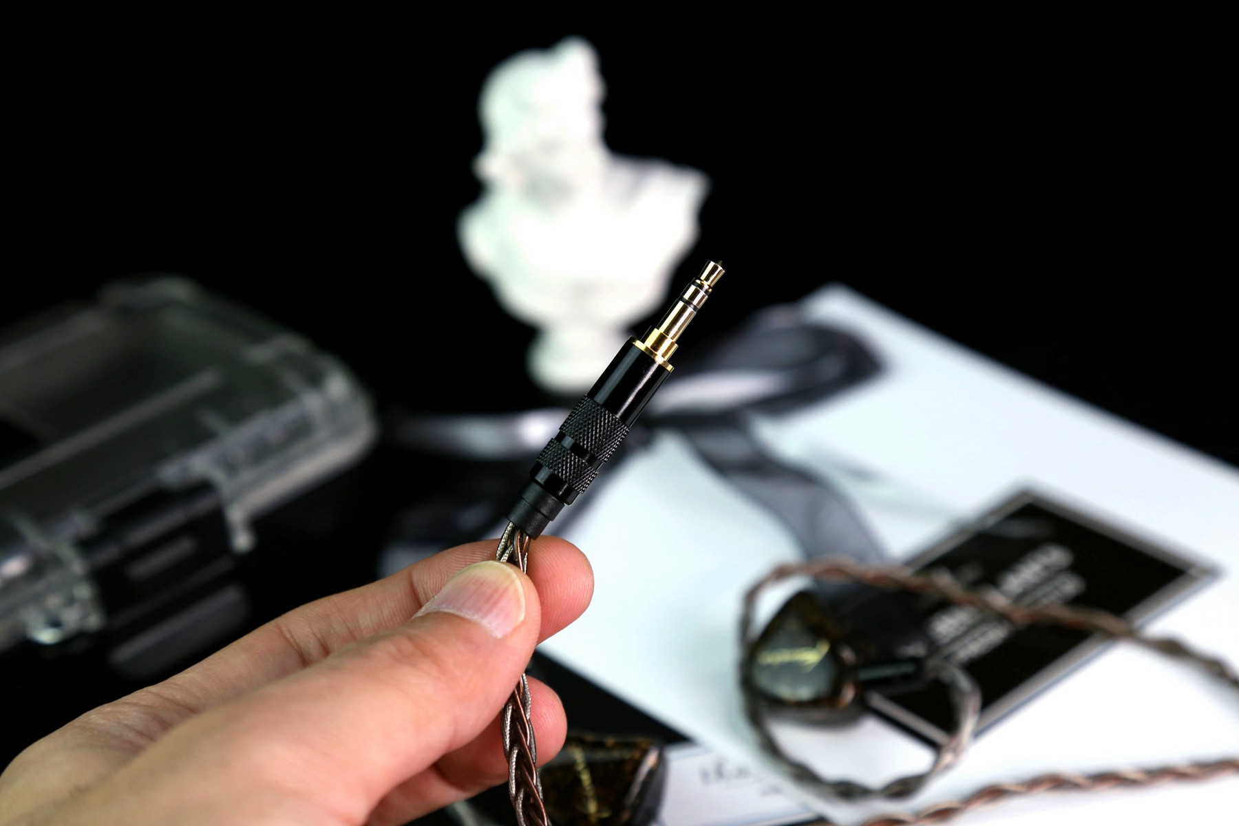 千元动铁耳机测评,1000元级圈铁四单元耳机测评