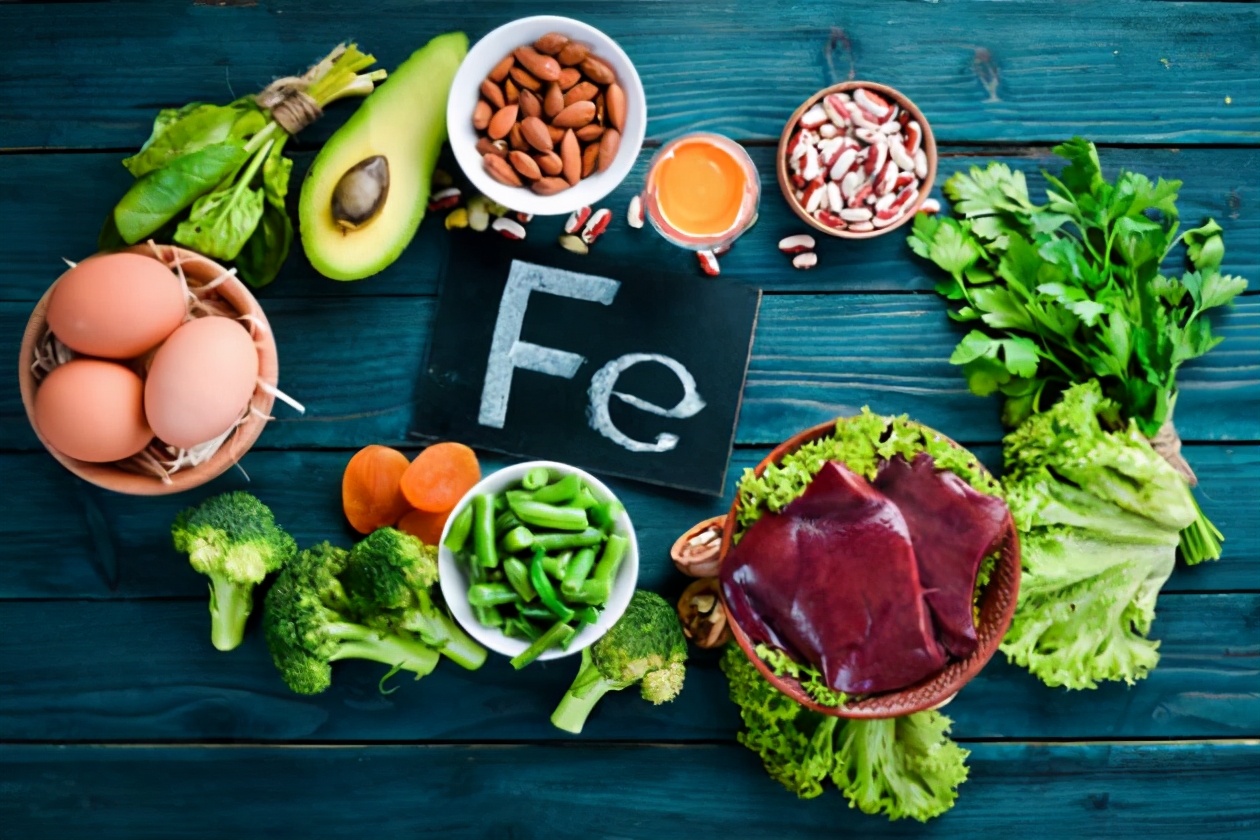 哺乳期饮食禁忌这些食物千万别吃,哺乳期再馋这几种水果也不要吃