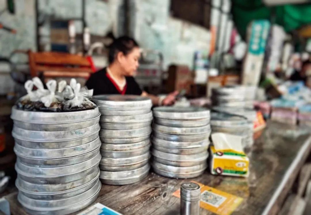 比顺德潮汕还生猛的海鲜之城，好吃到打个飞的也要去一趟