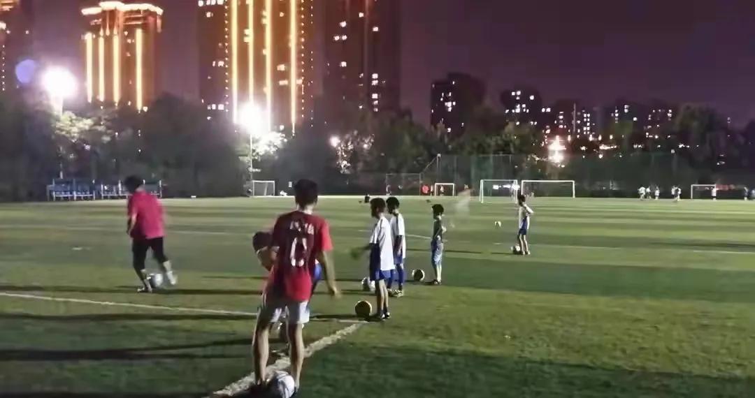 体育元素城市活力,体育元素剪影