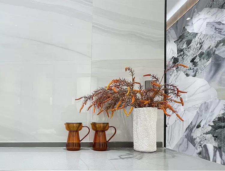 东鹏瓷砖新干店,东鹏店铺展示