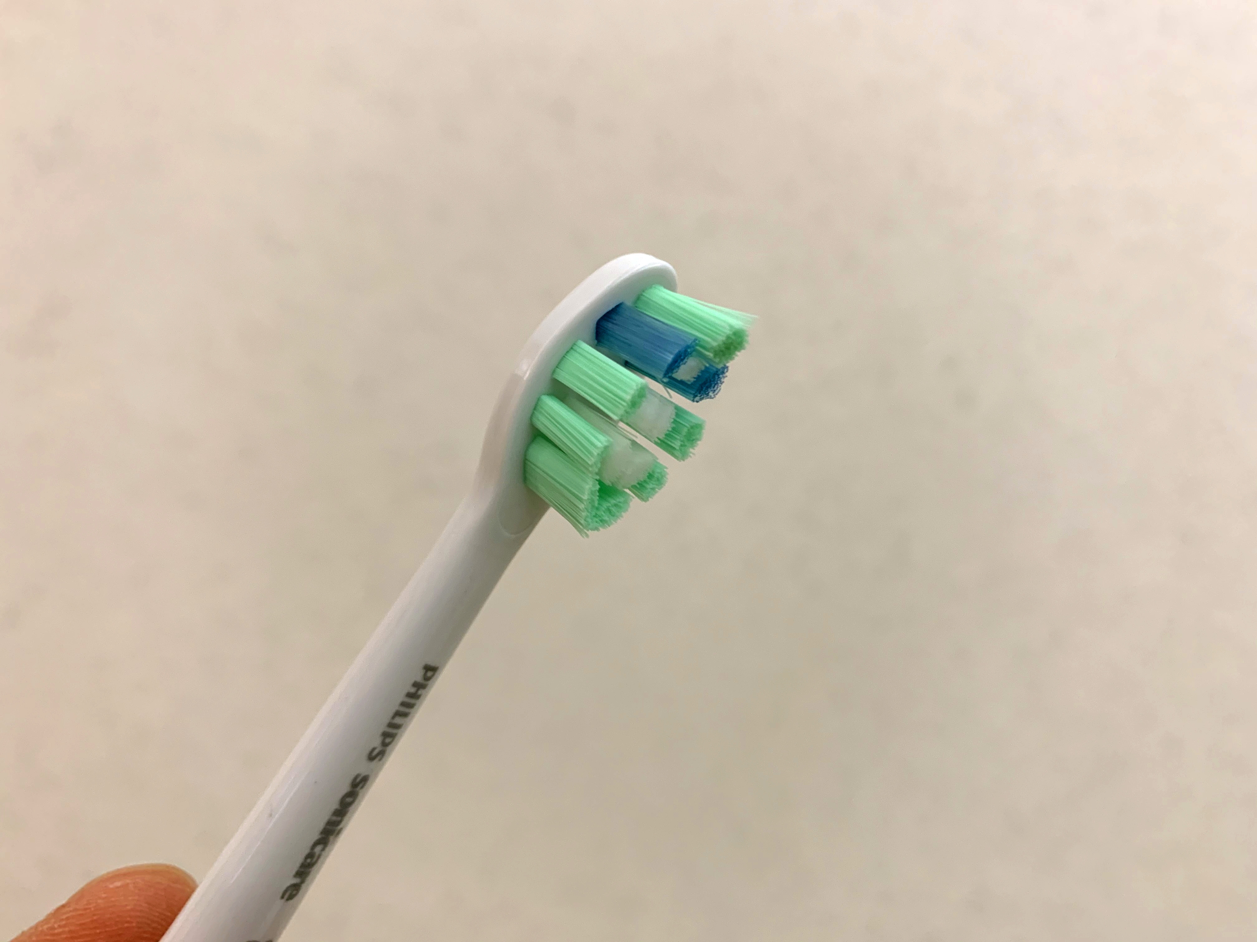 飞利浦电动牙刷hx6920使用说明,飞利浦电动牙刷hx6730跟hx6530的区别