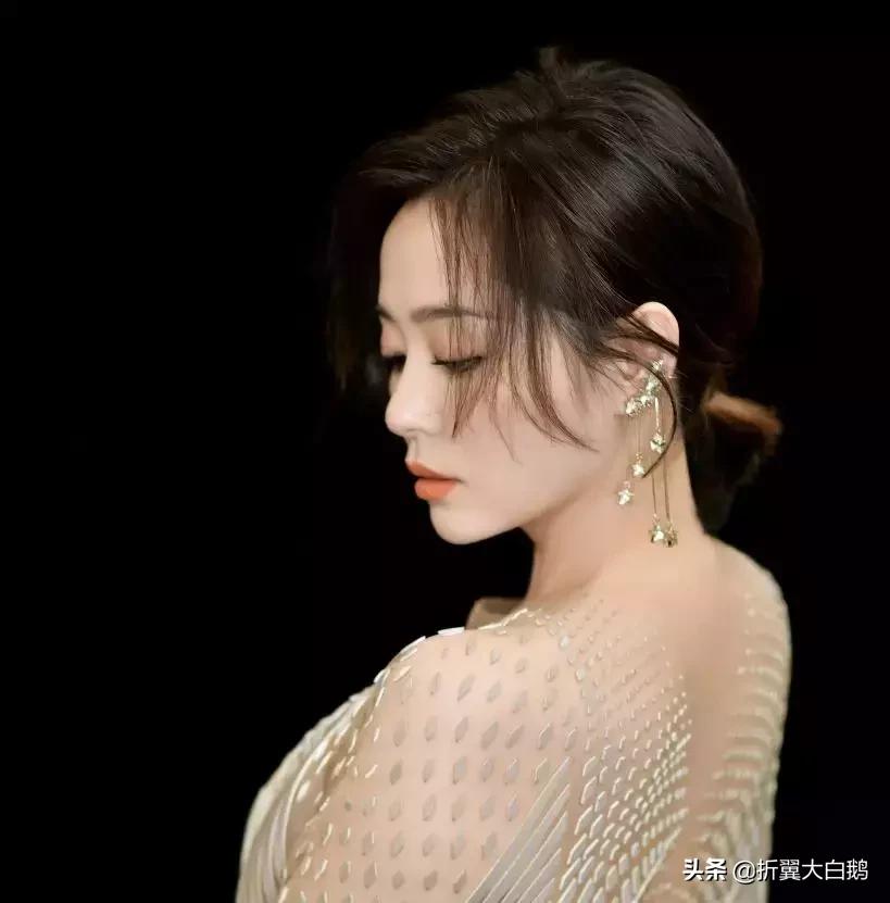 错爱15年终甩渣男，让王思聪都疯狂打call！