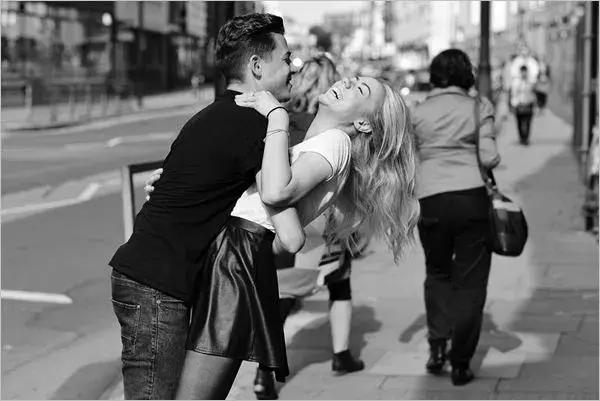 手机摄影构图必背十句口诀,5个摄影入门小技巧你知道吗