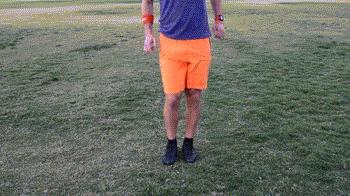 侧凌空射门的正确方法,凌空射门教学