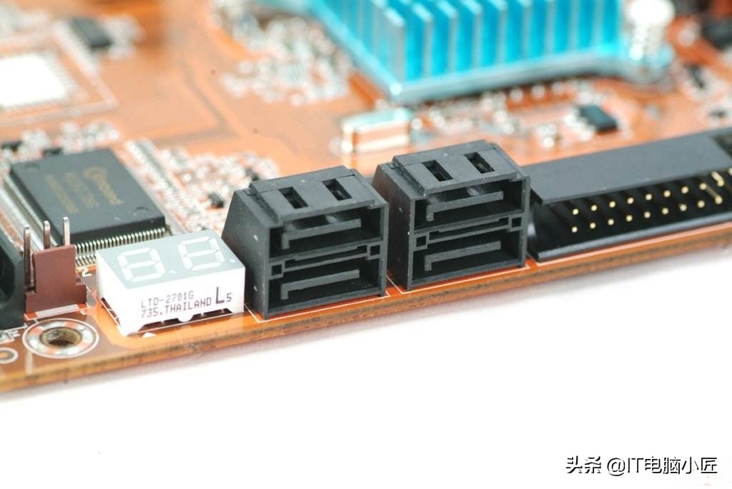 电脑方面的南桥北桥是什么意思,电脑中的北桥是干什么用的