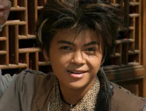 少年英雄方世玉谢娜配音,少年英雄方世玉谢娜郑国霖