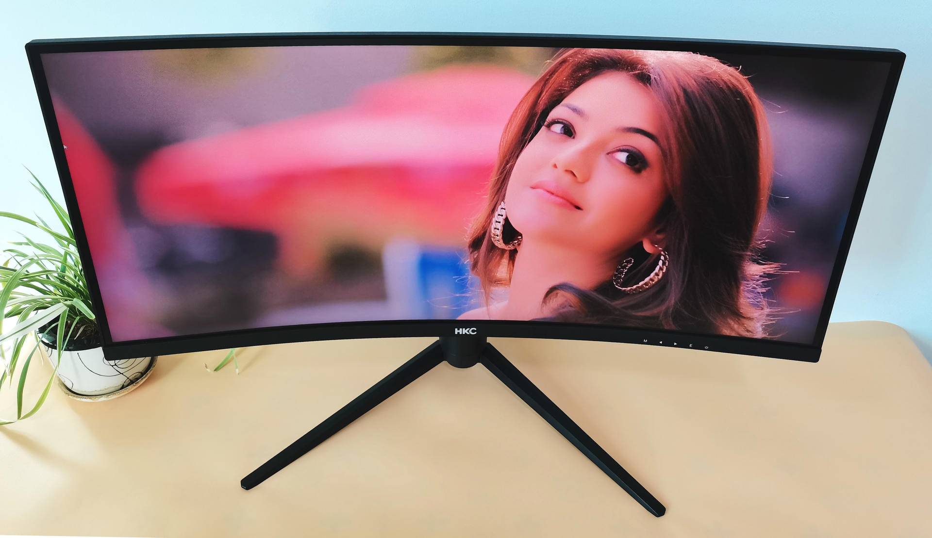 hkc240hz显示器好屏如潮,hkc显示器32英寸2k曲面屏怎么样