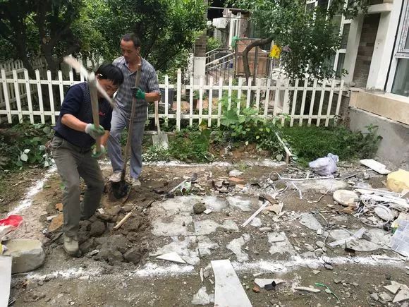 地面上鱼池自动排污过滤施工方法,鱼池过滤系统怎么实现自动排污的