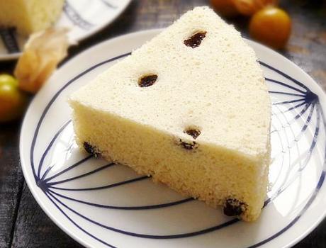 用电饭锅做蛋糕不用面粉四个鸡蛋,不用电饭锅烤箱和面粉做的蛋糕