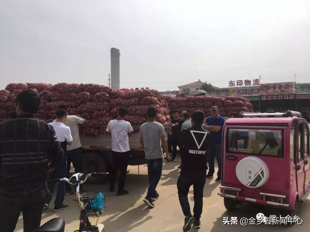 红五月邀请函,红色主题邀请函