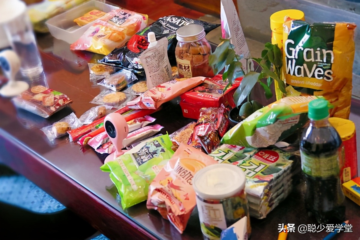 做微商卖零食的技巧,微商引流爆款小零食