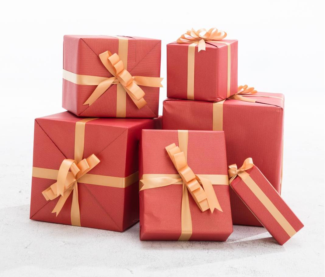 送教师节礼物应该送什么,教师节送老师锦旗该怎么送