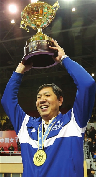 天津女排蔡斌完整版,中国女排换帅王宝泉接替蔡斌