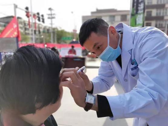 广州根治老鼠蟑螂,开发区上门除老鼠除蟑螂好办法