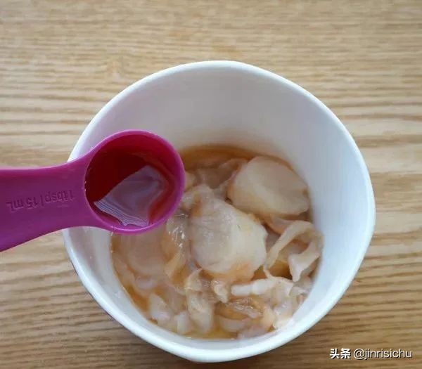 我的幸福小生活蒜蓉粉丝蒸扇贝,蒜蓉粉丝蒸扇贝的汁料怎么调