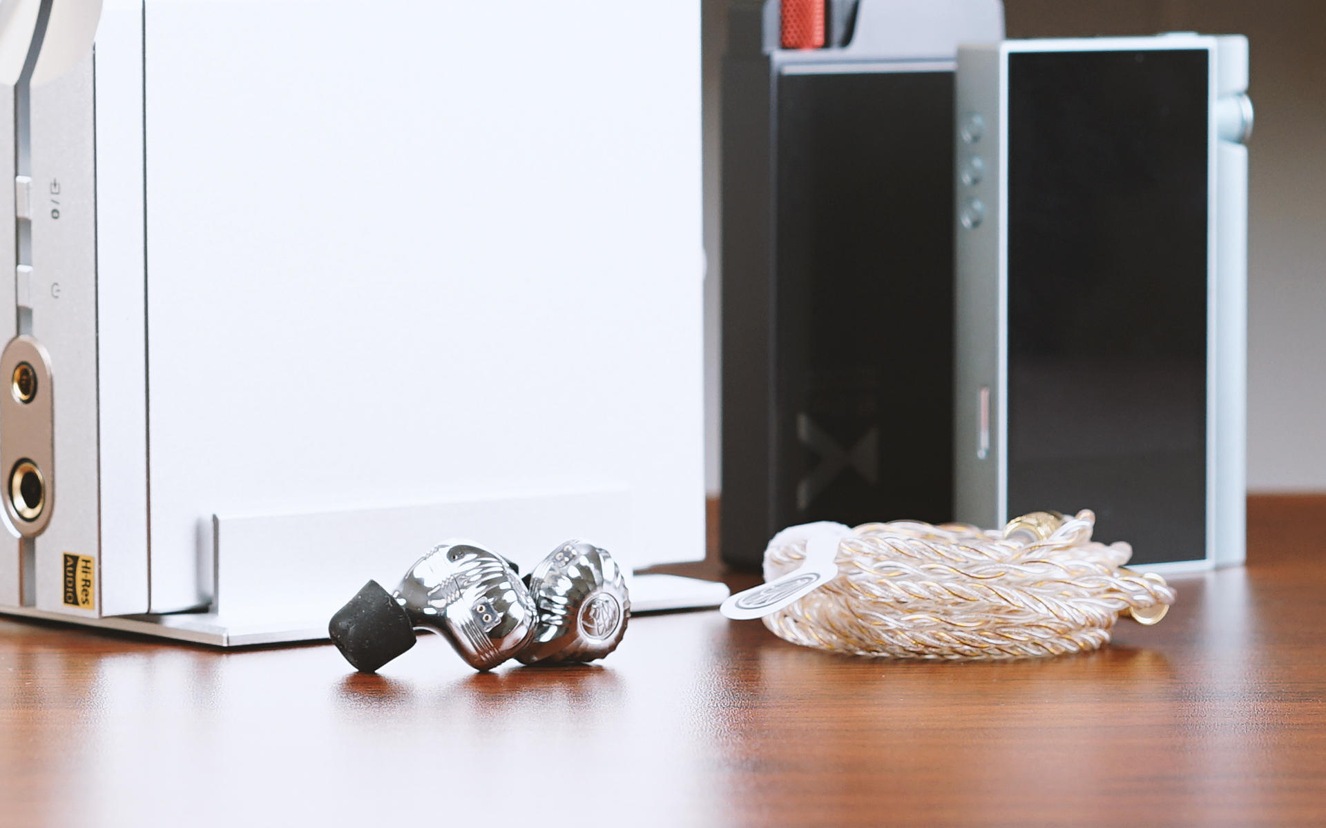 为发烧而生！TFZKINGRS耳机，超乎想象的听音享用