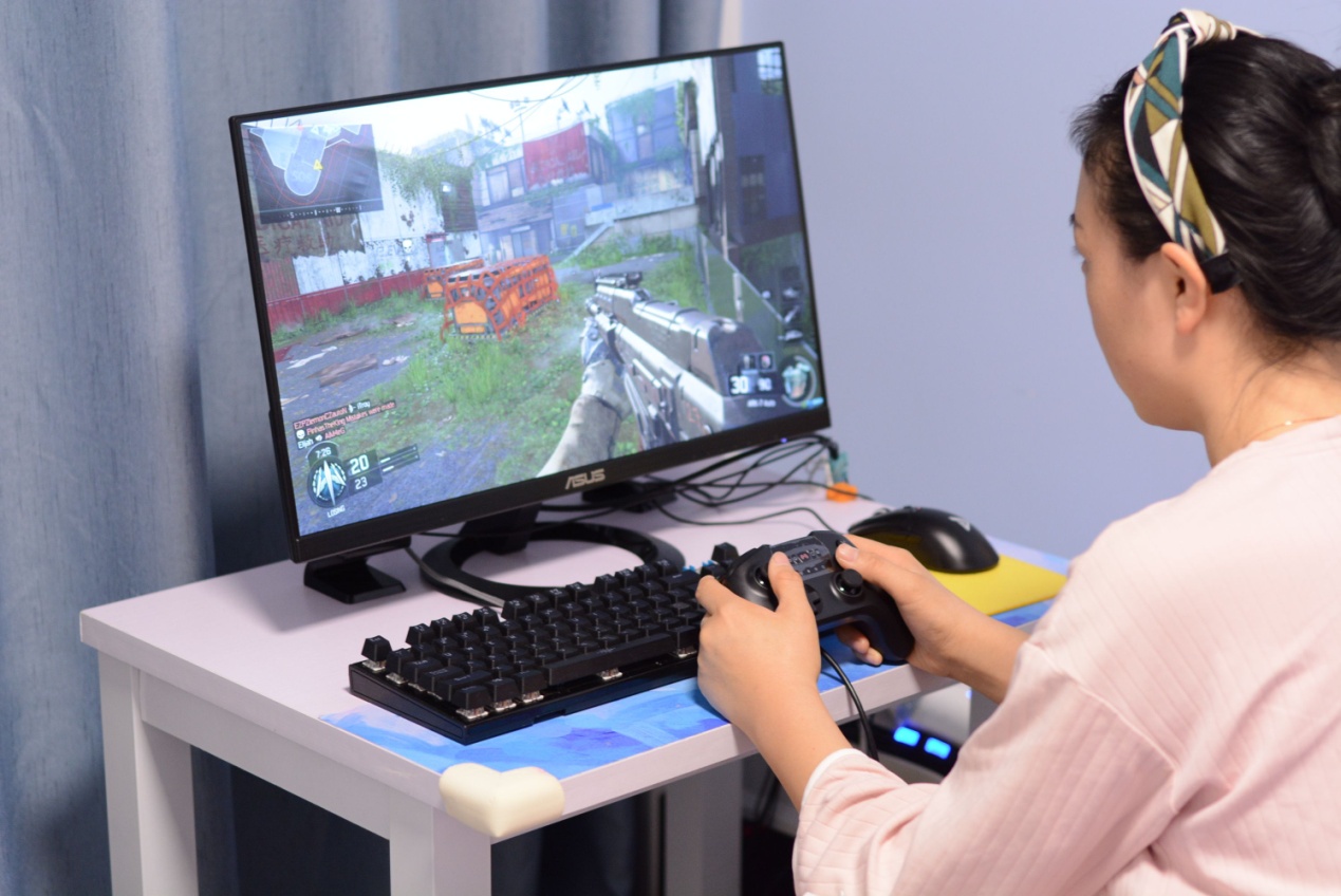 北通斯巴达游戏手柄连接switch,北通斯巴达3手柄连iphone玩游戏