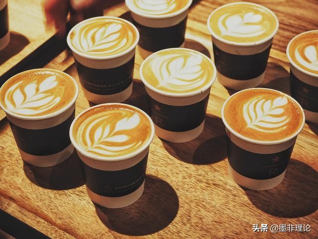 最有特点的一家星巴克,法国豪华星巴克