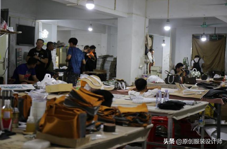 朋友圈代购奢侈品包包,迪拜的lv便宜吗