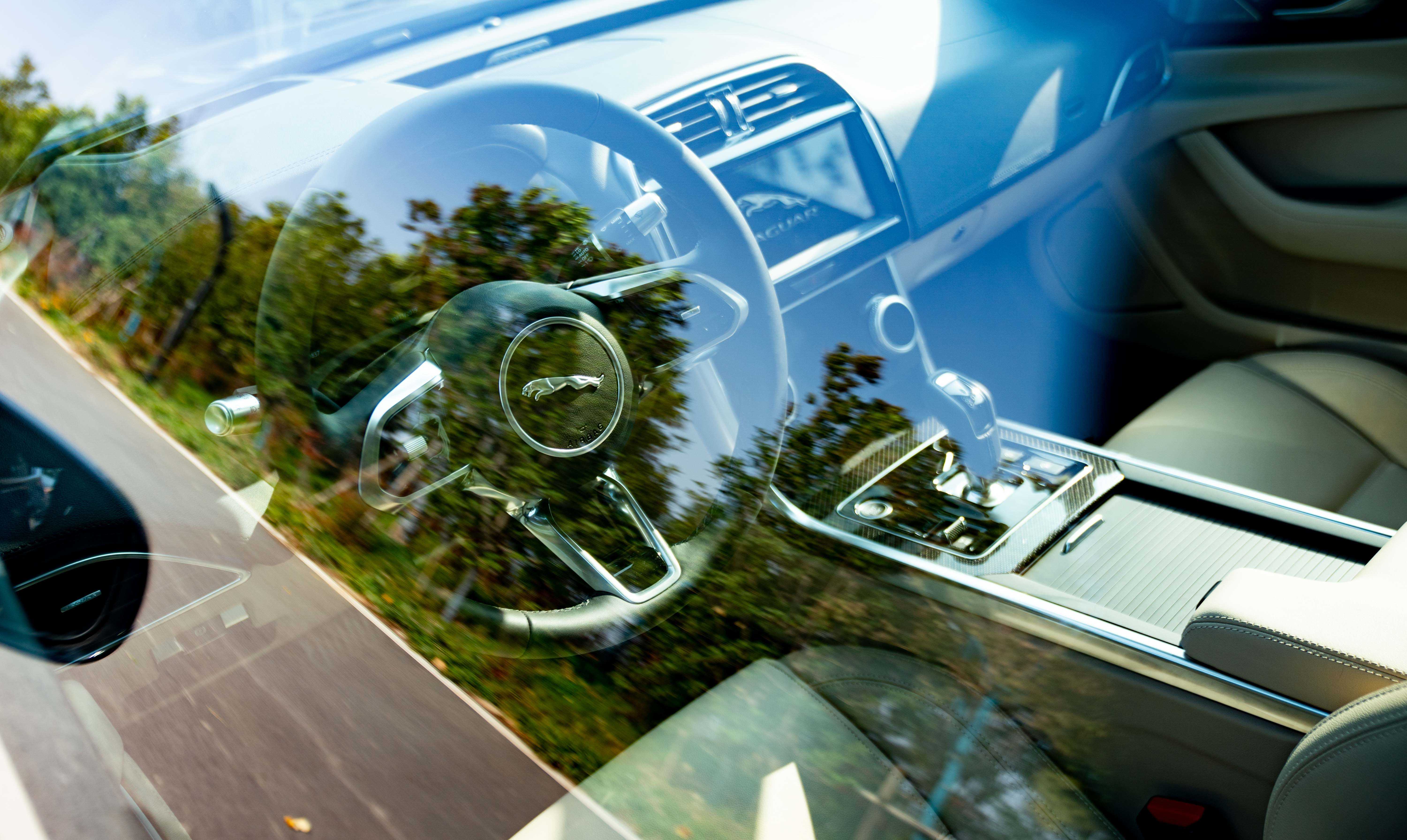 捷豹xel引擎实拍,捷豹xel英杰力哪款