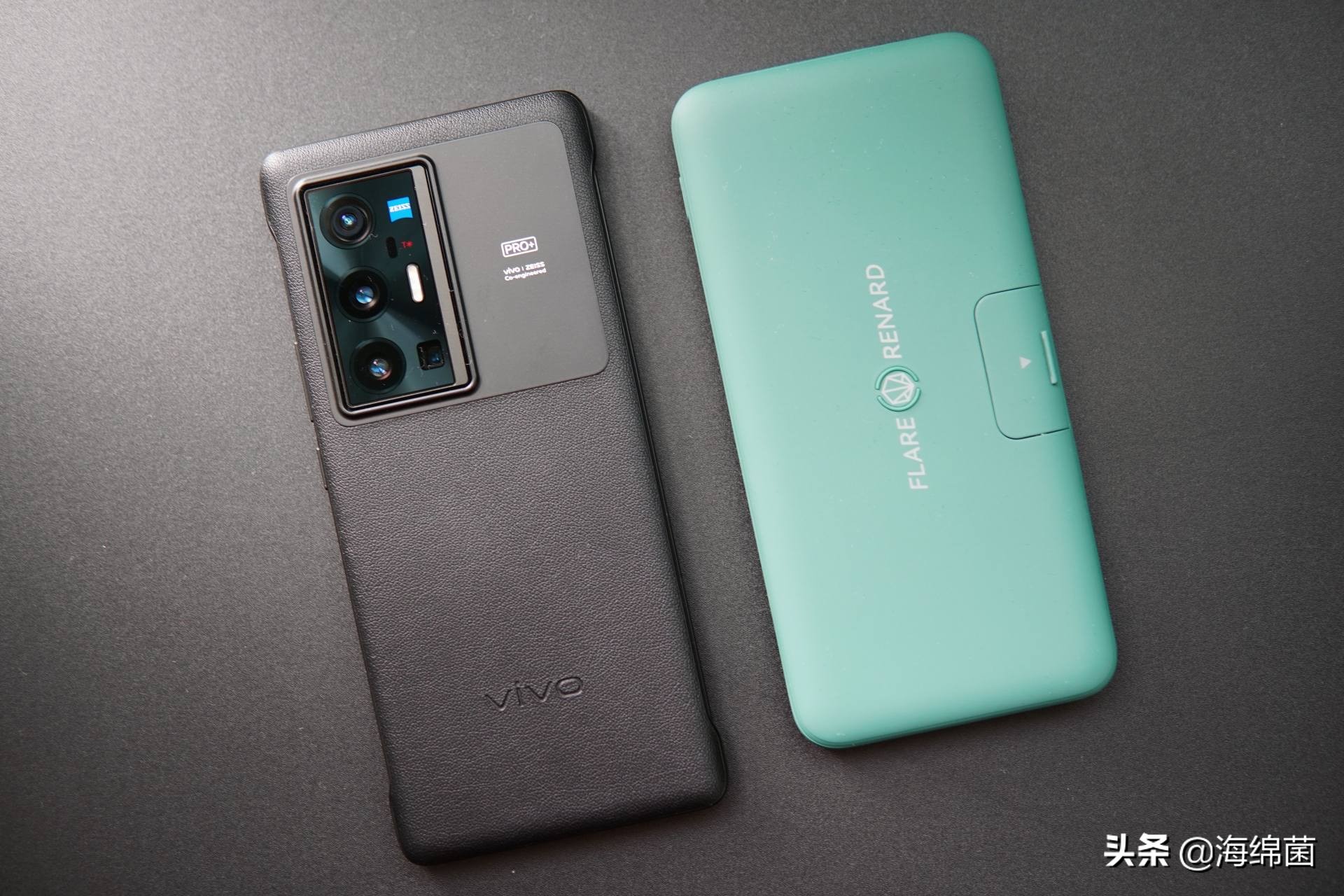 折叠充电宝闪充最新款,黑科技通用型无线充电宝