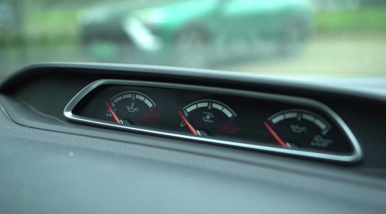 13万帮粉丝买了台手动钢炮，手里的GTI突然不香了