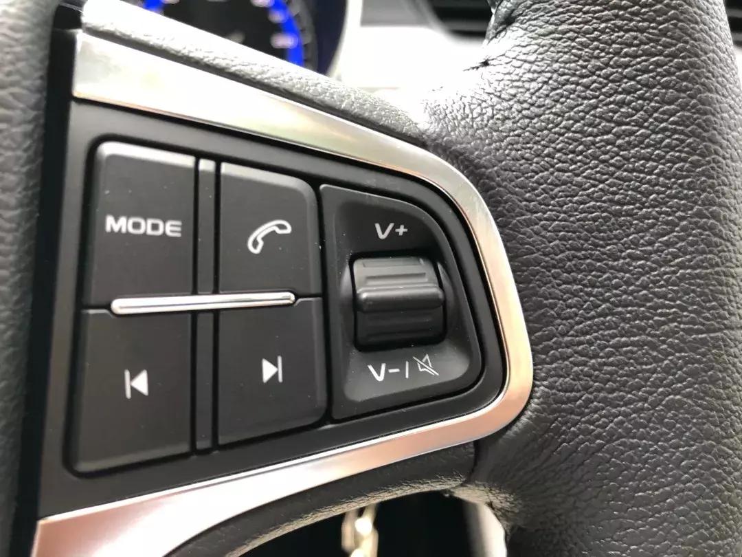 吉利远景手动挡可以和什么车比较,3万左右的吉利远景手动挡车