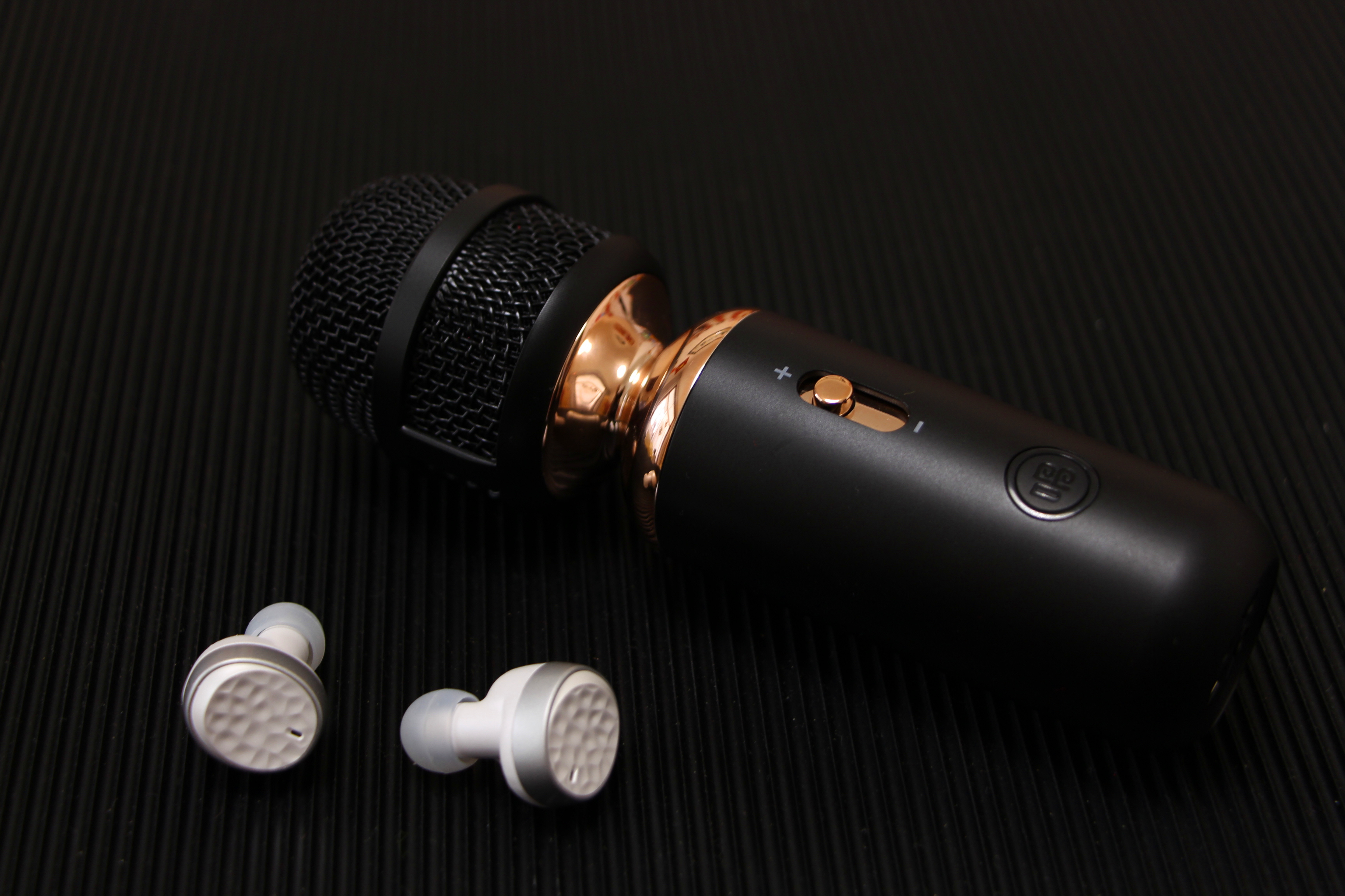 唱吧巴赫麦克风直播,唱吧巴赫麦克风粉色