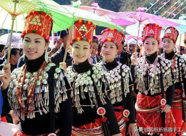 少数民族的服饰有特点,少数民族服饰的共同特点