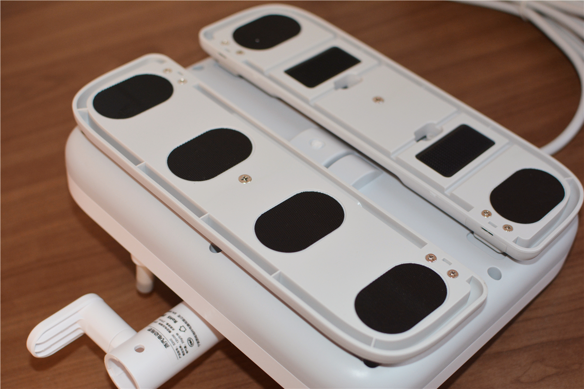 小米有品众筹上线洒哇地咔蒸汽拖把，即拖即干，性价比超高