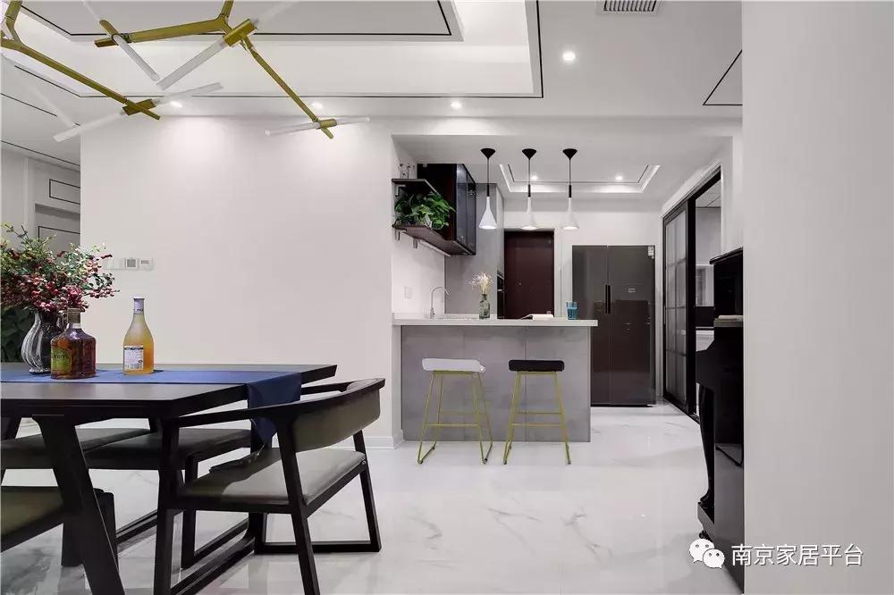 用混搭与留白，诠释新派都市生活|单波