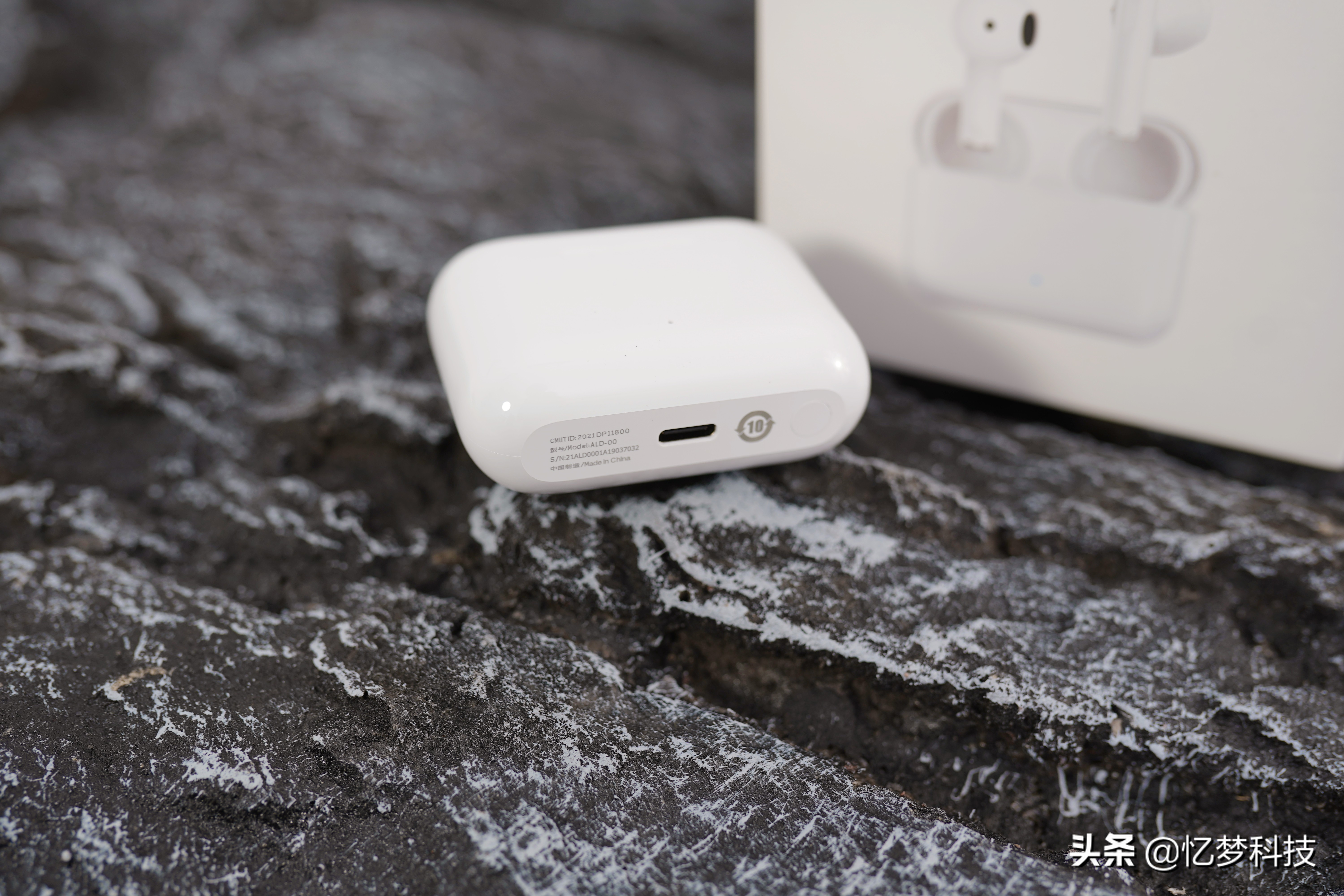 光荣earbudsx2和红米buds3哪个好,oppoencoair和光荣earbudsx2