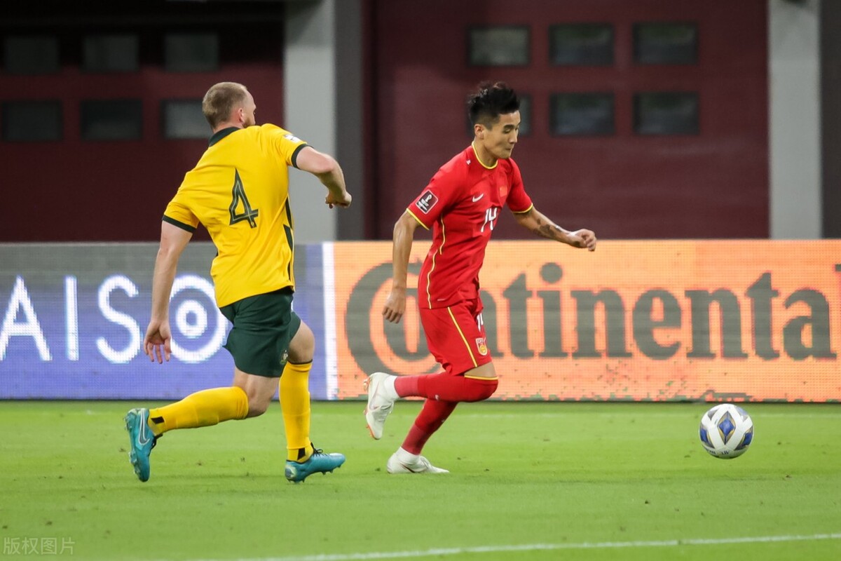 王燊超放任场上失误,王燊超失误视频