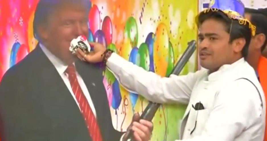 美国网友硬核拜寿：总统先生，你是不是快不行了？