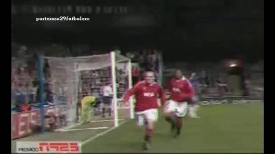 梅西伯纳乌晒球衣詹俊,梅西展示球衣庆祝动作