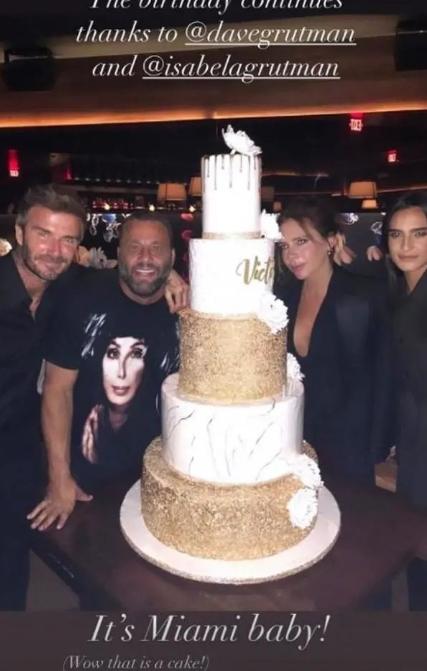 贝克汉姆街头约会被拍,贝克汉姆维多利亚写真