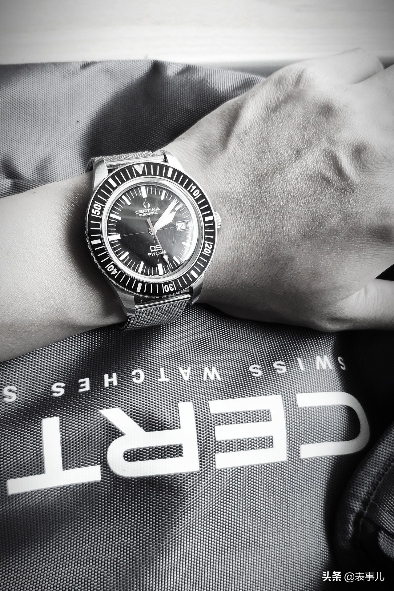 花160元和9个小时爬华山，还喝了一瓶15元的可乐，我是在找虐么？