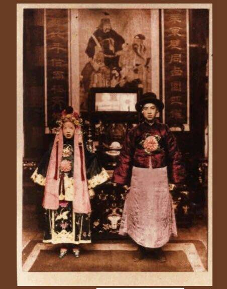 民国新式婚礼有哪些特殊性,民国时期结婚是怎么样的