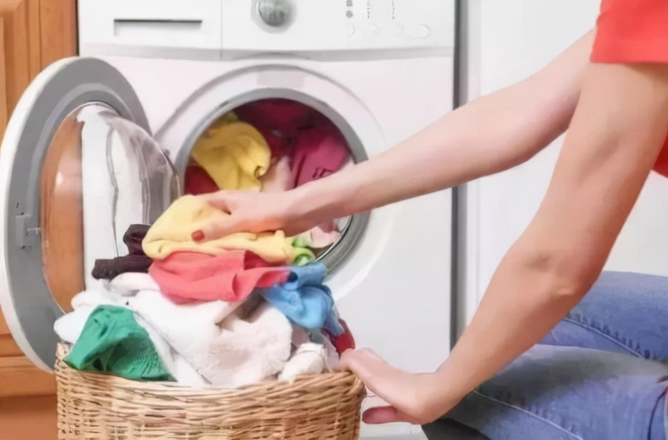 女性内裤到底有多脏,两天不换的内裤有多脏